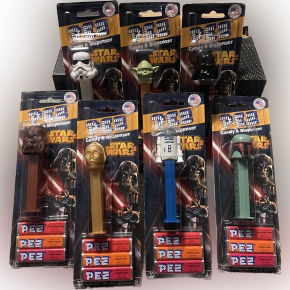 Set of 7 Authentic, unopened Star Wars PEZ candy with dispensers. - Picture 1 of 4